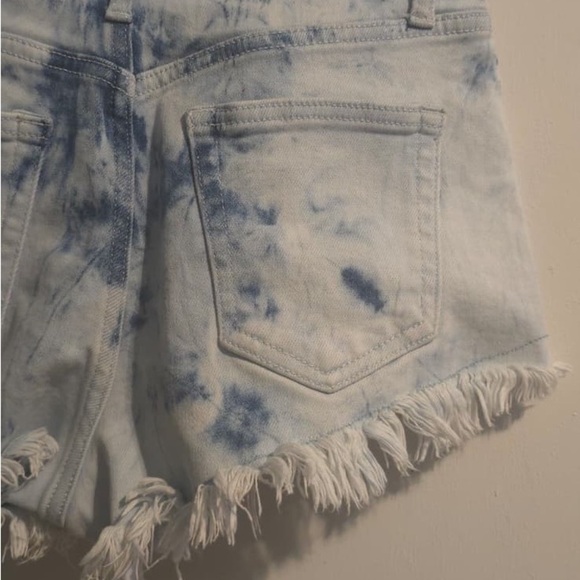 With Love Light Blue Jeans - Picture 9 of 15